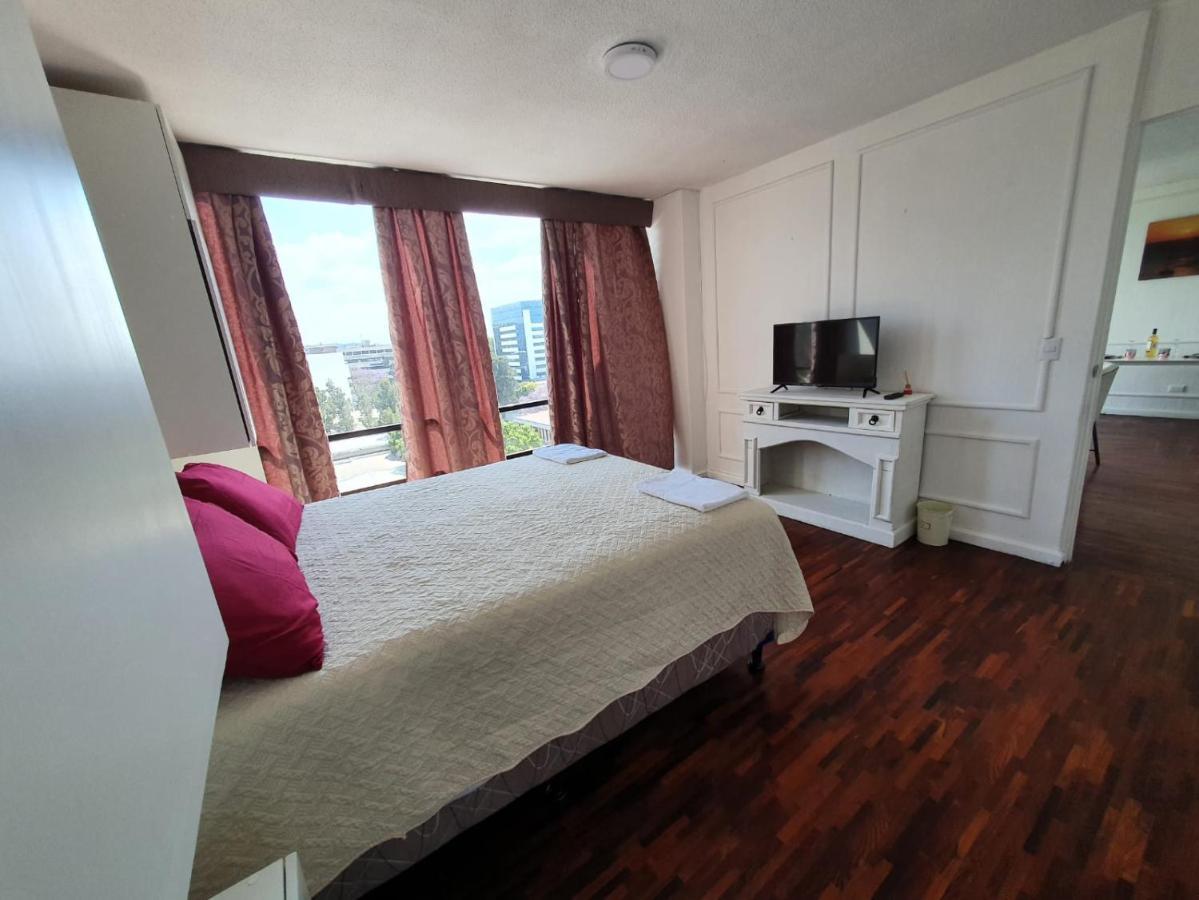 Apartamento Avenida Reforma Ciudad De Guatemala Exteriér fotografie