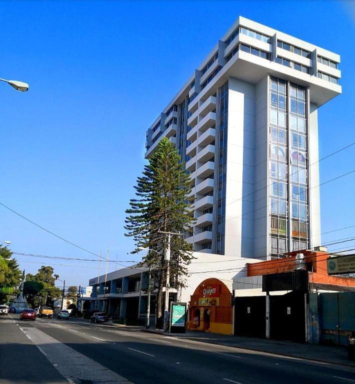Apartamento Avenida Reforma Ciudad De Guatemala Exteriér fotografie