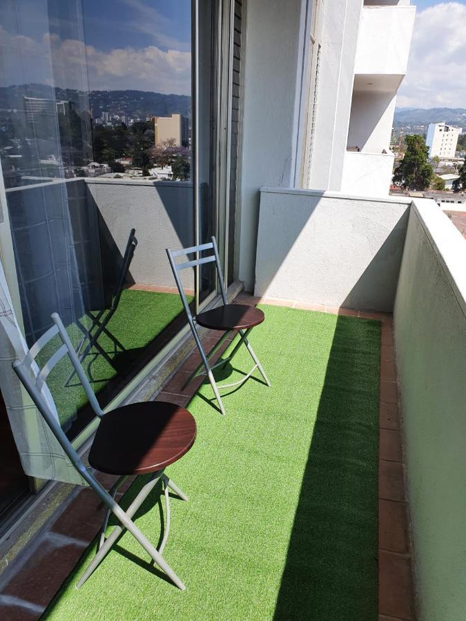 Apartamento Avenida Reforma Ciudad De Guatemala Exteriér fotografie